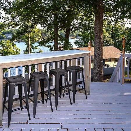Funky Little Lakehouse - Private Dock And Sunset View Sunrise Beach Exterior photo